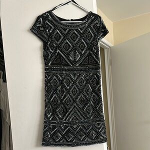 Elegant Adrianna Papell Black and Silver Geometric Dress
